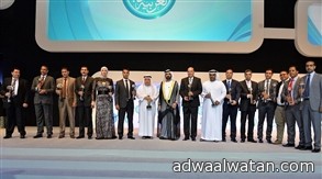 محمد بن راشد يكرّم الفائزين بـ “جائزة الصحافة العربية 2014