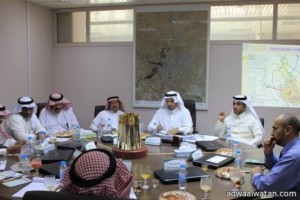 المجلس البلدي بمحافظة المجمعة يستعرض مشروع التنمية الشاملة