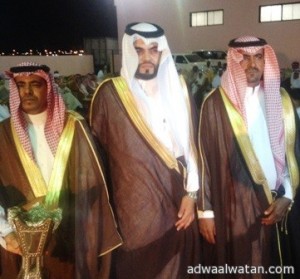 الشيخ فهد بن زبن القاضي ابن ثعلي يحتفل بزفاف ابنه