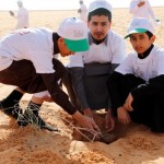 “بالصور” .. “مدني جدة” يستخرج جثة عامل من خلاطة إسمنت 