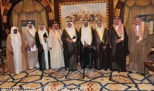 سمو أمير مكة يكرم 33 شاباً وشابة من خريجي برنامج “قيادات‎”