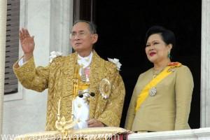 ملكة “تايلاند” تعاني من “نقص الدم في المخ”‎