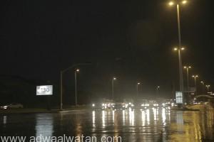 بالصور .. هطول أمطار غزيرة مصحوبة بزخات البرد على محافظة الطائف