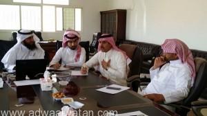 “المجلس البلدي لبلدية محافظة سراة عبيدة” يعقد اجتماعه العادي لشهر شوال
