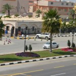 “بلدية الظهران” تنتهي من تجهيزات شاطئ نصف القمر‎ استعداداً لعيد الفطر المبارك