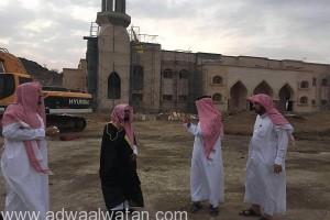 الشيخ ” الجراح” يزور مجمع وجامع نخال الدعوي