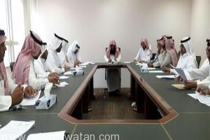 مدير عام فرع وزارة الشؤون الاسلامية بمنطقة الباحة يجتمع بمدراء الإدارات والمحافظات