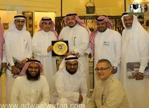 وفد من أعضاء المجلس السعودي للجودة يزور معرض عمارة الحرمين الشريفين