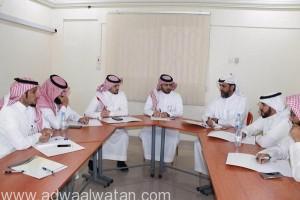 المجلس الاستشاري لشعبة النشاط الطلابي بمكتب التعليم بشرق الرياض يعقد لقاءه الأول