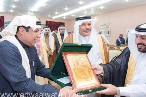 “أمير الباحة” يحضر الأمسية الثقافية “تجربتي بتويتر”
