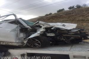 حالة وفاة وإصابة 6 أشخاص في حادث مروري على طريق مربة