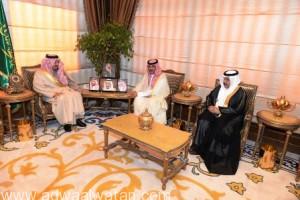 “أمير عسير” يستقبل القنصل العام لدولة الكويت
