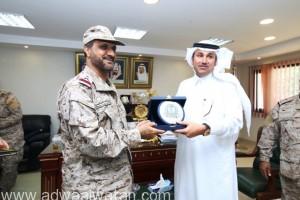 قائد قوة جازان يثمّن مبادرات “السعودية” في دعم الجنود المرابطين