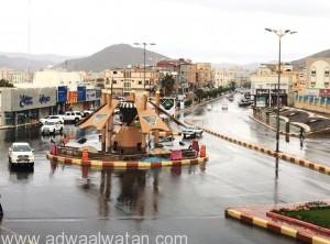 بالصور..هطول أمطار غزيرة على محافظة ظهران الجنوب