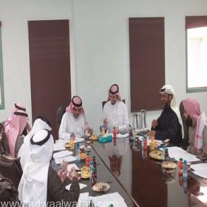 مجلس استشاري النشاط الطلابي بمكتب تعليم “شرق الرياض” يناقش استعدادات “التوأمة”