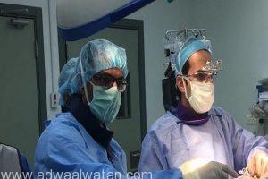 إصلاح “الشريان الأبهر” لخمسينية في “سعود الطبية”