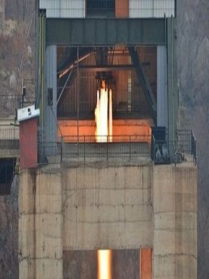 كوريا الشمالية “تفشل في إجراء تجربة صاروخية جديدة”