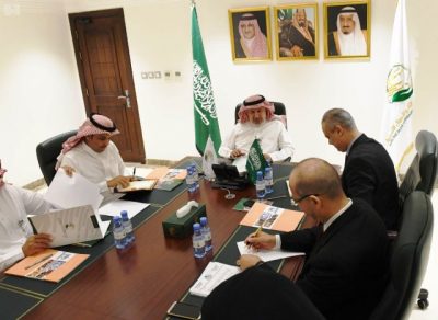 الربيعة يلتقي الممثل الإقليمي لمفوضية شؤون اللاجئين لدى دول مجلس التعاون الخليجي