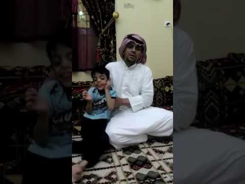 بالفيديو.. مواطن يناشد ولي ولي العهد وأهل الخير علاج ابنه