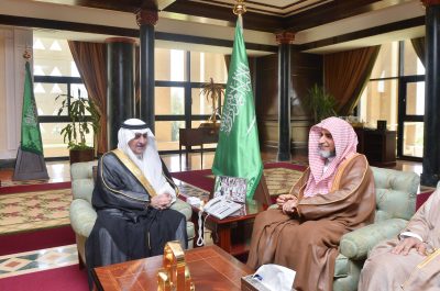 أمير تبوك يلتقى وكيل وزارة الشؤون الإسلامية والدعوة والإرشاد