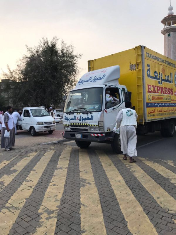 “جمعية البر الخيرية “بالطائف توزع 1200 وجبة إفطار في محافظة الطائف