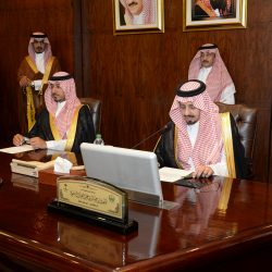 الأمير منصور بن مقرن يستقبل أمين عسير  و رئيس وأعضاء المجلس البلدي