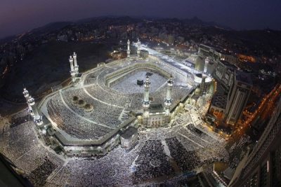 “وزارة الشؤون الإسلامية” تمنع المساجد من استخدام مكبرات الصوت أثناء صلاتي التراويح والقيام في رمضان