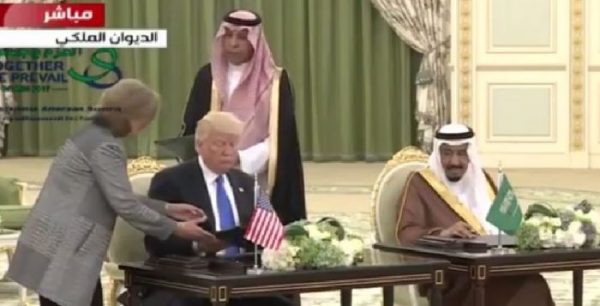 البيت الأبيض: توقيع إتفاقيات عسكرية بـ”110″ مليار دولار لتعزيز دفاعات السعودية