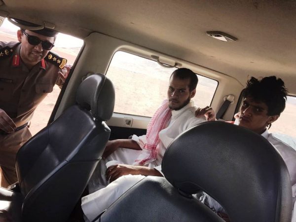 بالصور..”مدني رنية” يتمكن من العثور على”5″ أشخاص مفقودين الصحراء