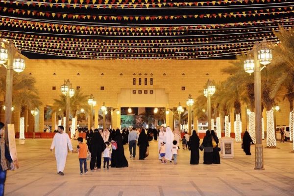 “ساحات قصر الحكم” تستعد للإحتفال الرسمي بعيد الفطر وسط أجواء ثقافية