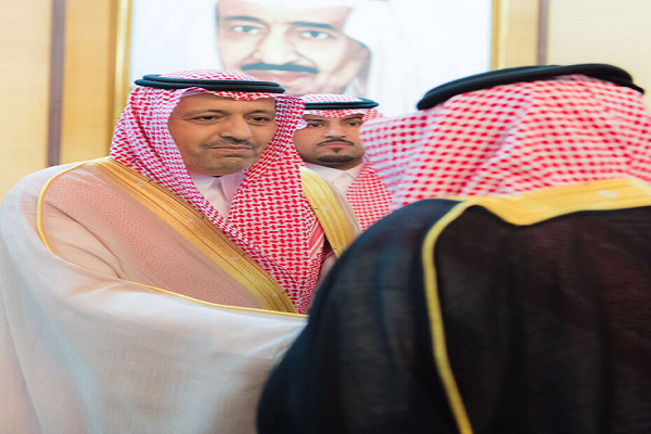 “أمير الباحة” يتلقى البيعة من مسؤولي وأهالي المنطقة