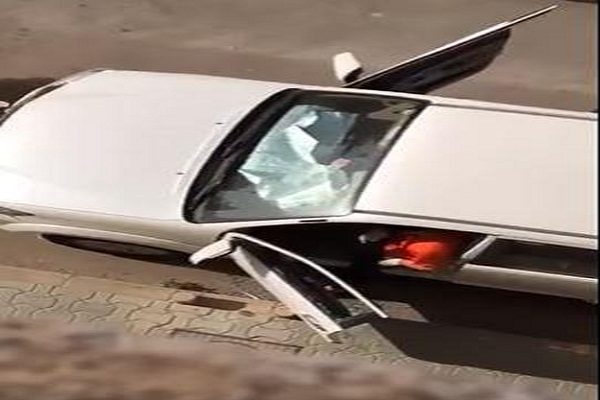 “شرطة الرياض” تطيح بلصوص يسرقون السيارات في وضح النهار