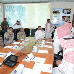 “أمين الباحة” يترأس اجتماعاً مع وكلاء الأمين ورؤساء البلديات التابعة للأمانة