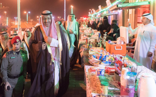 3 ألاف أسرة بمنطقة الباحة جعلوا من الخيال واقع مضيء في مهرجان “صيف الباحة”