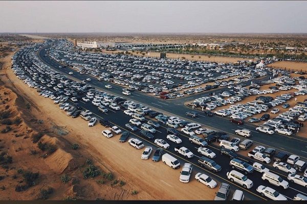 “أمانة الطائف” تدعم سوق عكاظ بـ “30” ألف م2 من مواقف السيارات والإنارة والترصيف