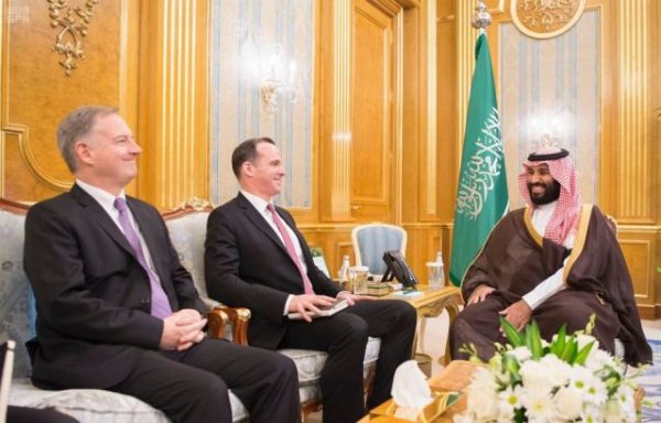 “نائب الملك” يبحث مع مبعوث الرئيس الأمريكي لمكافحة داعش تطورات الأوضاع في المنطقة