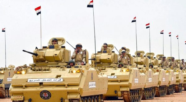 “الجيش المصري” يدمر وكرًا إرهابيًا ويحبط محاولة لإستهداف قواته بسيناء