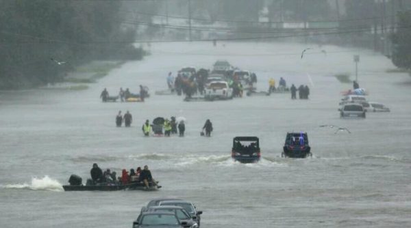 الأحوال الجوية الأمريكية: الأمطار المصاحبة لإعصار “إرما” ستبدأ بالتأثير على فلوريدا