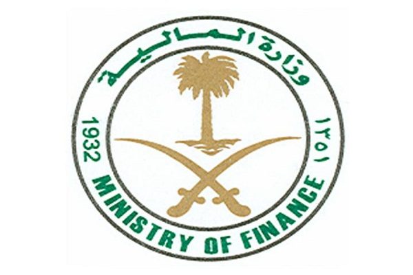 “المالية” توافق على فتح حسابات بنكية لكل مدرسة