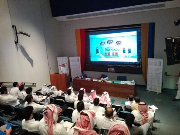 جمعية “وقار” تشارك الجمعية السعودية للدراسات السكانية باليوم العالمي للمسنين
