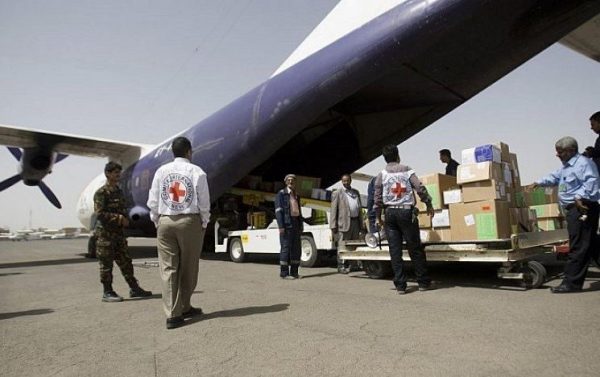 «التحالف»: إخلاء خمسة أشخاص من موظفي «الصليب الأحمر» باليمن