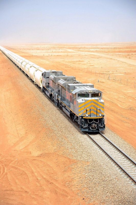 “قطارات سار” تنقل 452 ألف طن من خامات الفوسفات في شهر أكتوبر