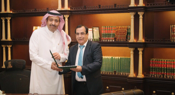 ” أمير الباحة ” يوافق على إطلاق برنامج الملك سعود للتعليم والتوظيف
