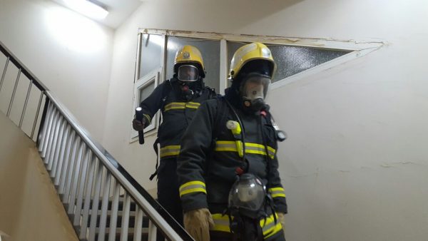 إخلاء” 28 “شخص إثر حريق نشب بسكن مستشفى في “عنيزة”