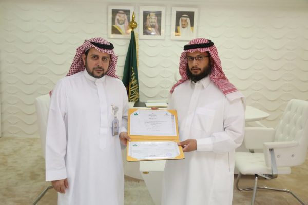 توقيع اتفاقية شراكة مجتمعية بين “صحة الرياض” و”أوقاف الضحيان”