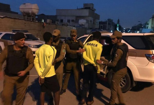 “شرطة الرياض” تنفذ حملة أمنية لتعقب مخالفي نظام الإقامة