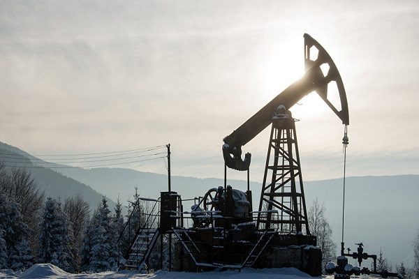 أسعار “النفط” تقفز لأعلى مستوياتها في عامين ونصف العام