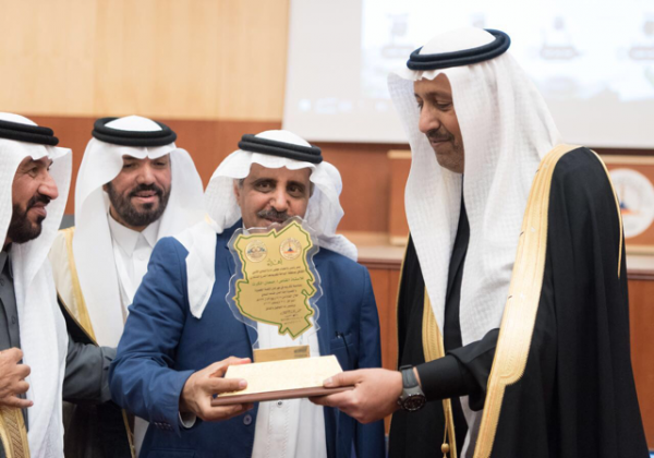 ” أمير الباحة ” يفتتح مشروع مباني النادي الأدبي الثقافي