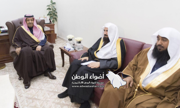 أمير الباحة يستقبل وكيل وزارة الشؤون الإسلامية لشؤون المساجد ومدير عام فرع الوزارة بالباحة