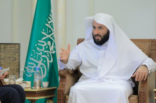 وزير العدل يصدر قراراً بالسماح للمحامين الخليجيين بمزاولة المهنة في المملكة